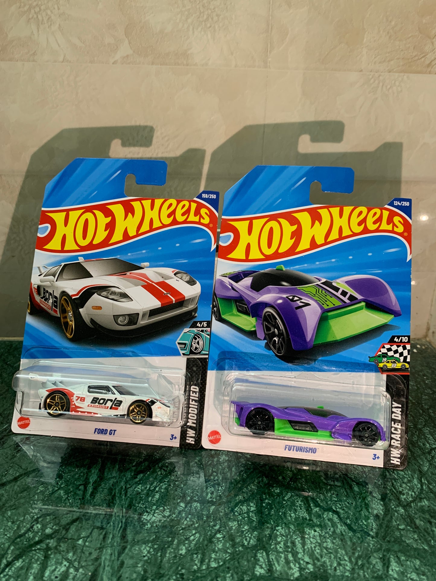 Ford Gt & Futurismo Combo