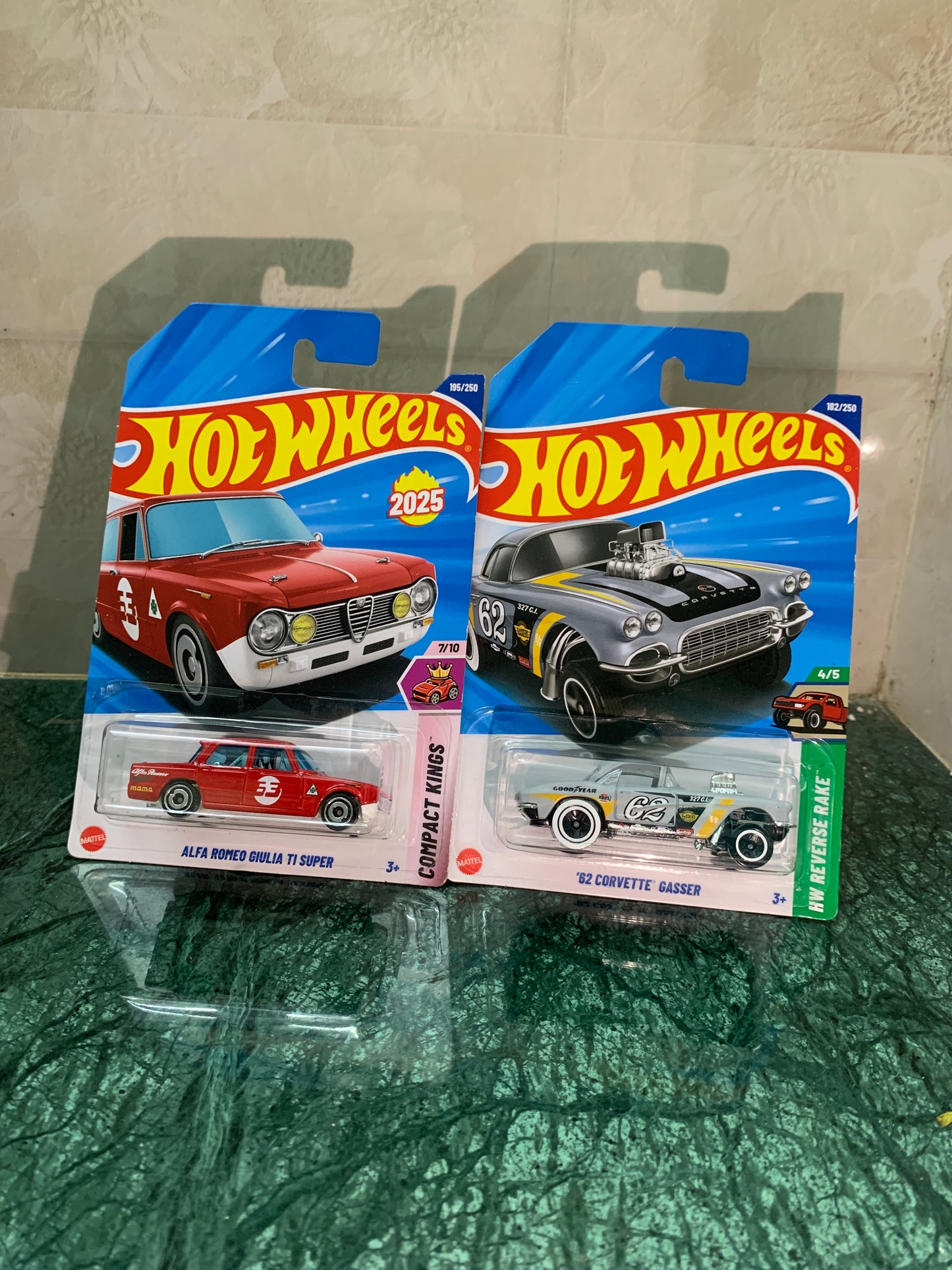 Alfa Romeo Giulia Ti Super & 62 Corvette Super Combo