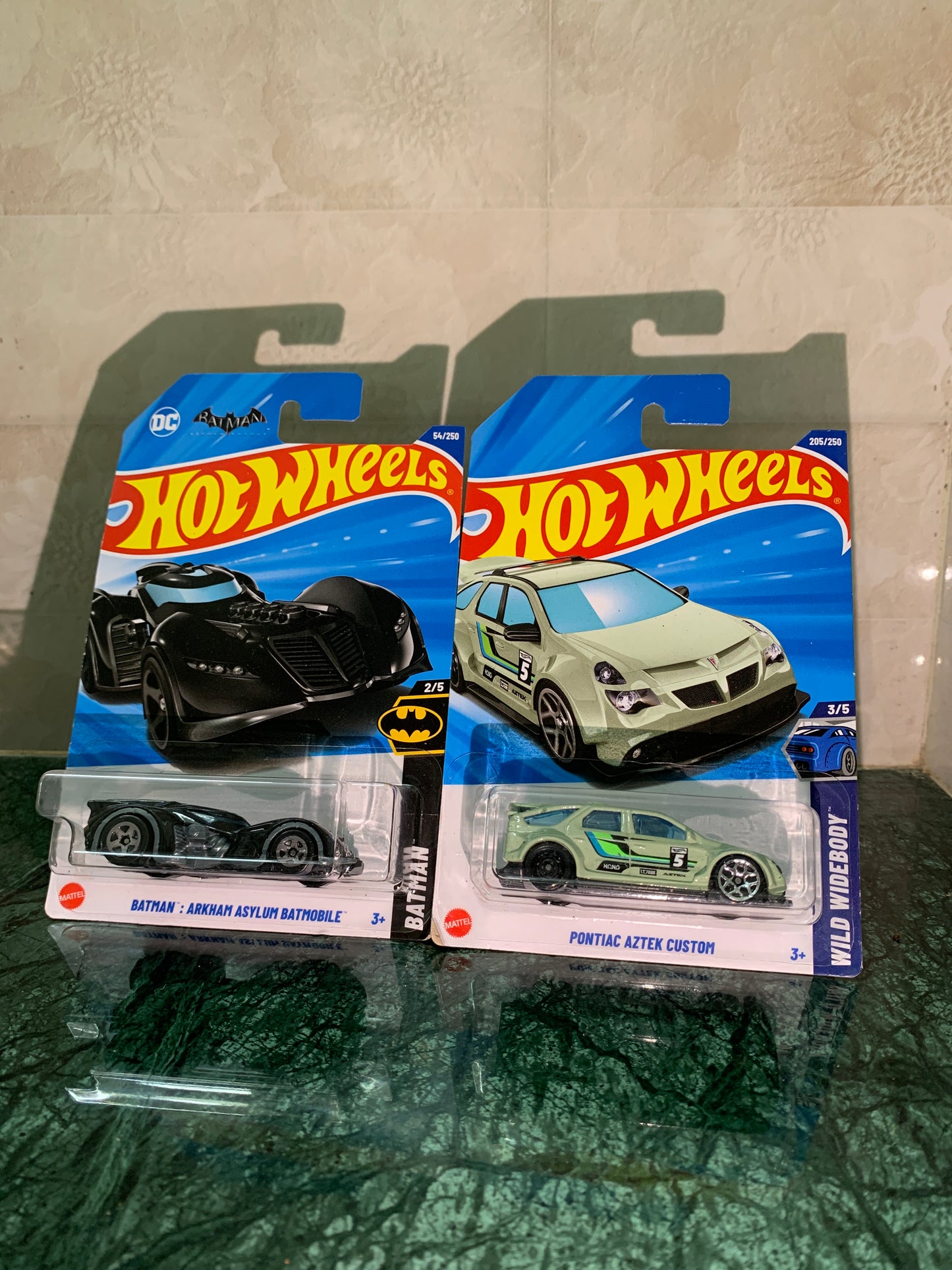 Batman: Arkham Asylum Batmobile & Pontiac Aztek Custom Combo