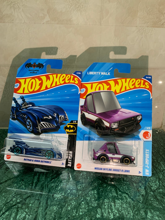 Batman & Robin Batmobile & Nissan Skyline 2000gt-r lbwk Combo