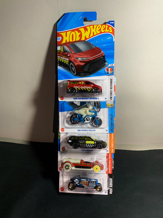Ford Performance Supervan 4(Treasure Hunt) Combo