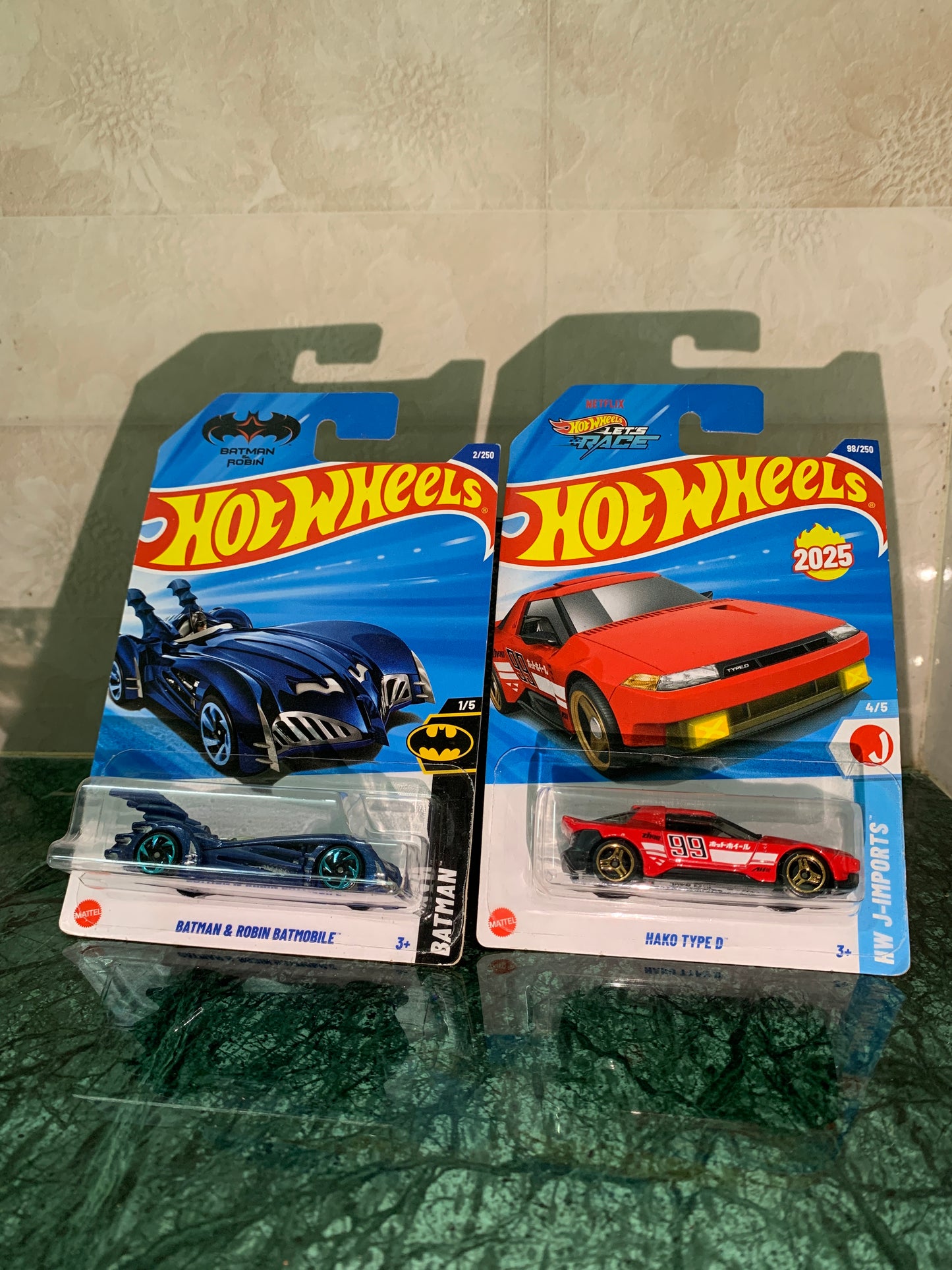 Batman & Robin Batmobile & Hako Type D Combo