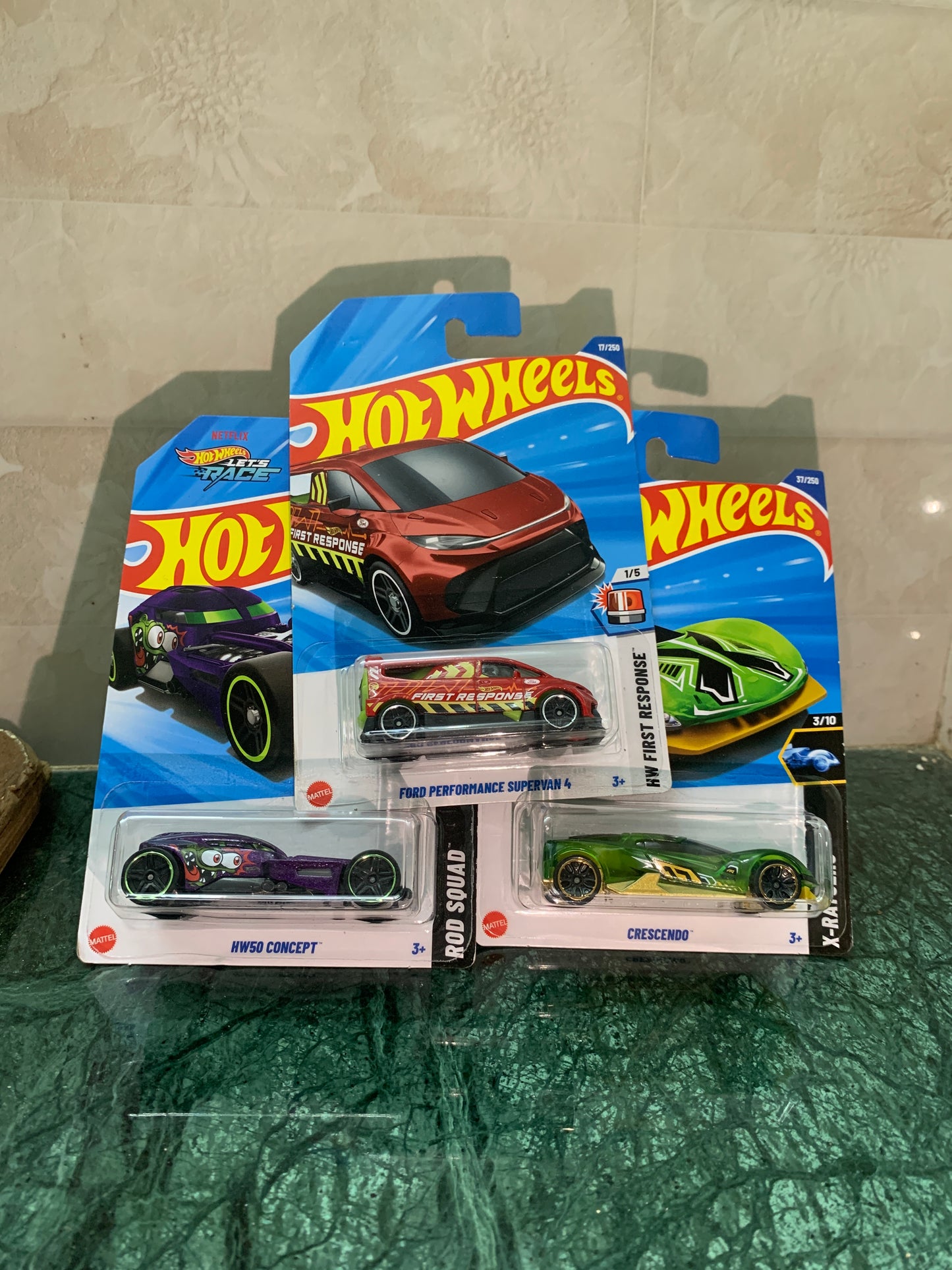 Ford Performance Supervan 4(Treasurehunt) Combo