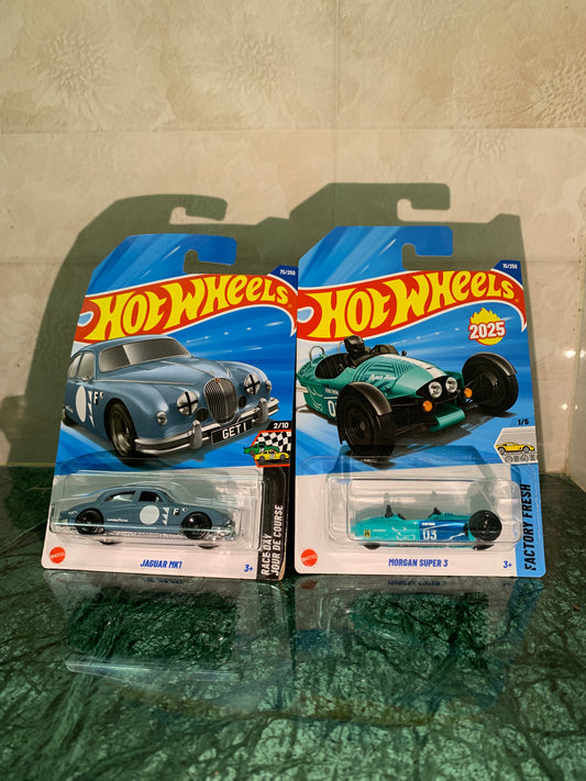 Jaguar Mk1 & Morgan Super3 Combo