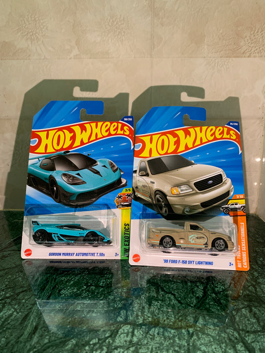 Gordon Murray Automotive T.50s & 99 Ford F-150 svt lightning Combo